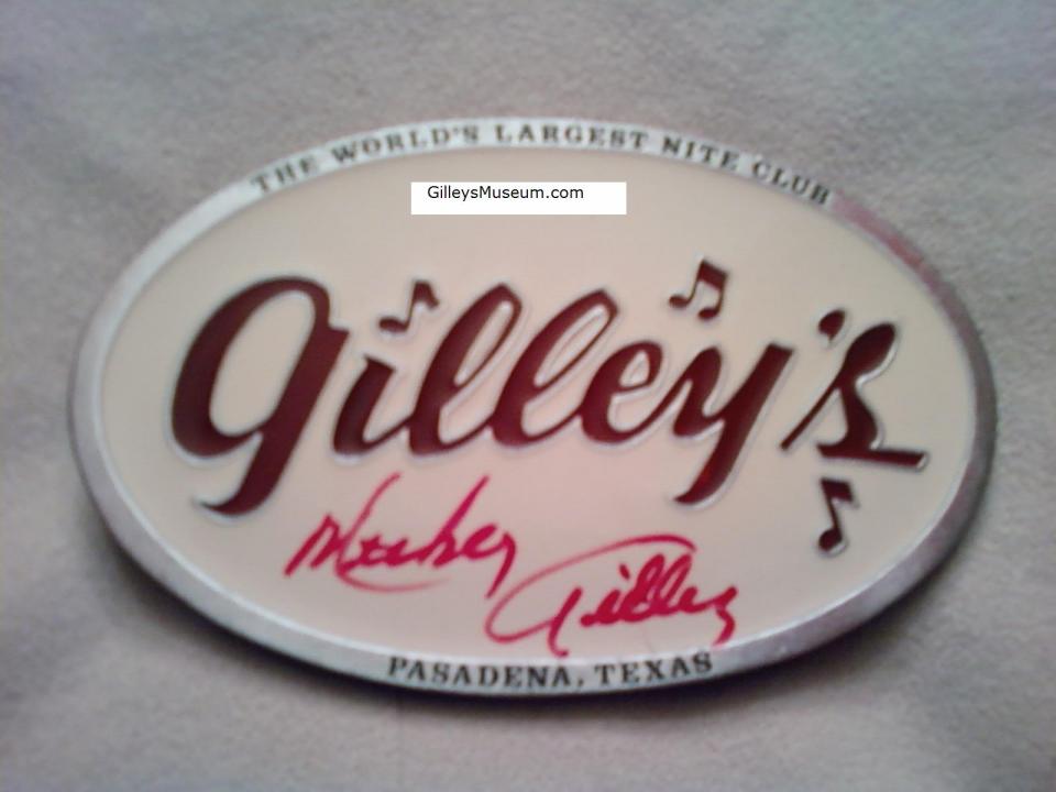 Mickey Gilley autographed 1978 LE Gilley's buckle.